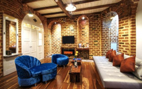 Old Town Quito Suites, Heritage Boutique Hotel, Where Every Detail Tells a Story